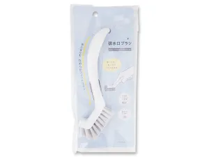 Easy to grip Drainage brush